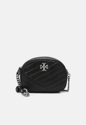 KIRA CHEVRON SMALL CAMERA BAG - Across body bag - black