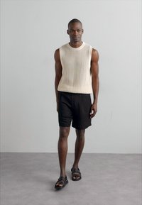 LARDINI BERMUDA UOMO - Shorts - black