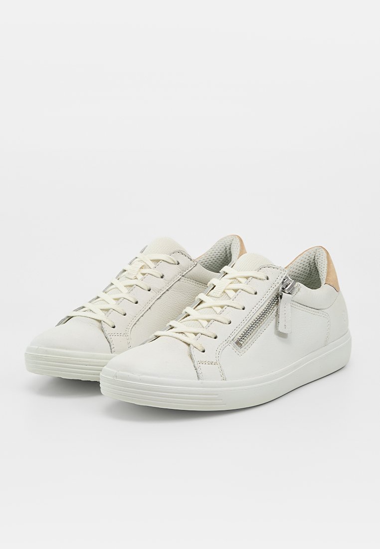 Sneaker low