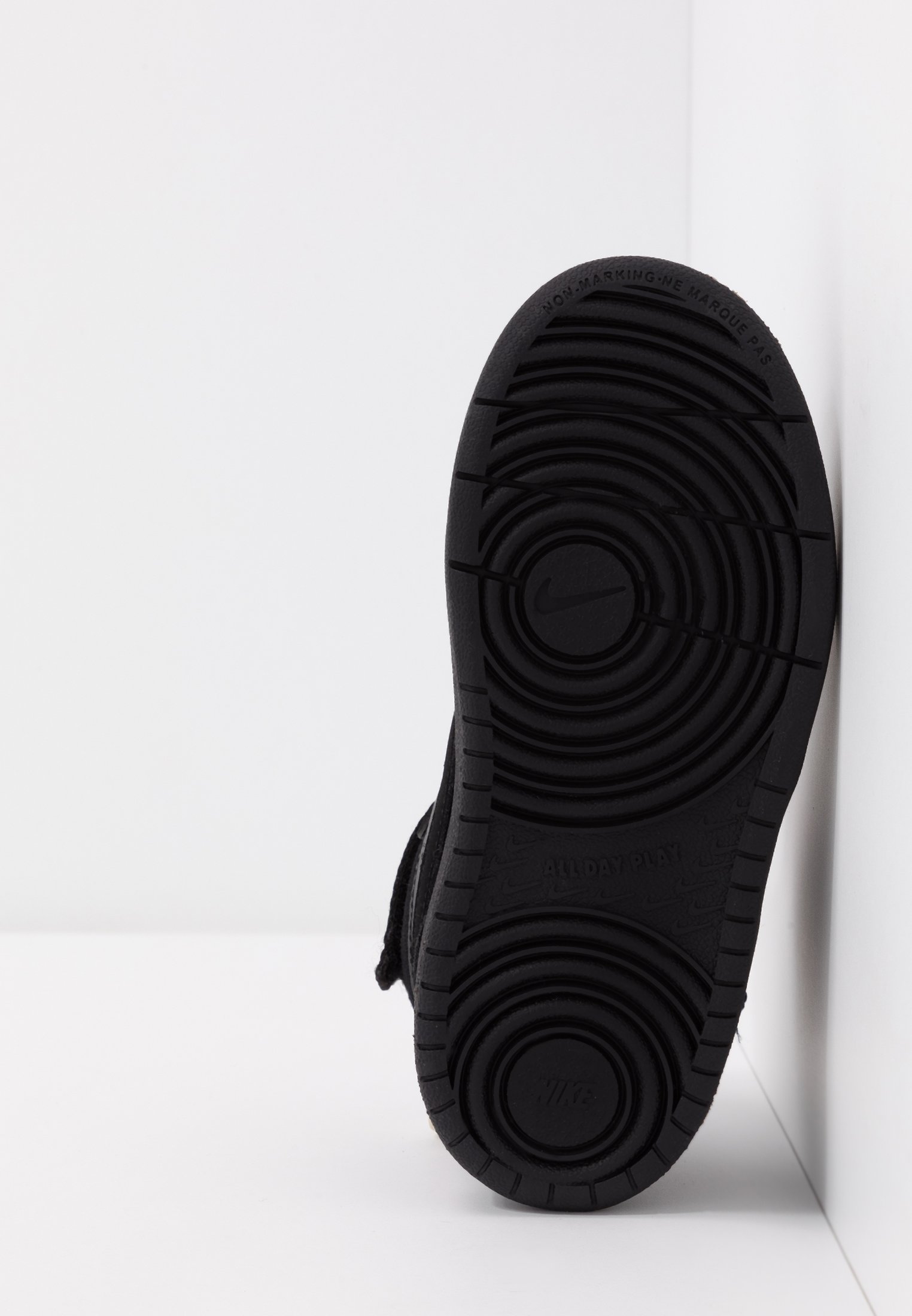 Nike Sportswear COURT BOROUGH MID 