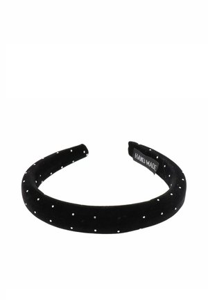 - Akcesoria do stylizacji włosów