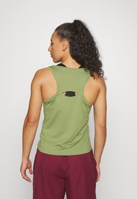 Nike Performance TANK - Top - alligator/black