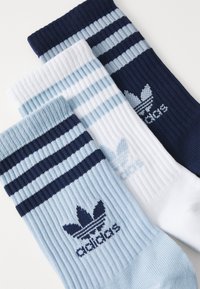 adidas Originals CREW  3 PACK - Kojinės - blue/night indigo/white