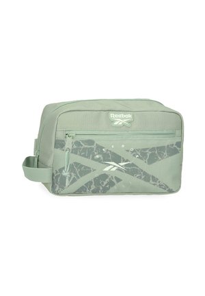 Bolsa de aseo Reebok de color verde claro con bolsillo delantero con cremallera, asa de tela y diseño del logo de la marca en el exterior de tela.