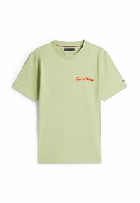 Lysegrøn bomulds-t-shirt med korte ærmer og rund halsudskæring, med rødt broderet "Tommy Hilfiger" logo på brystet.