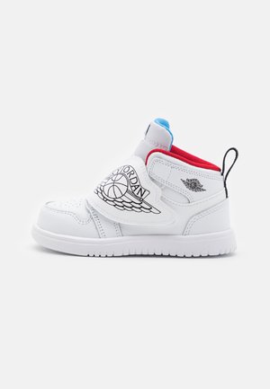 SKY JORDAN 1 - Sportcipő - white/black/gym red/university blue