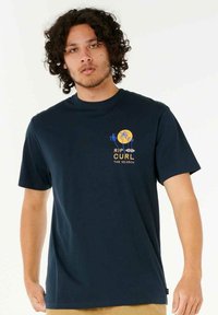 Navy short-sleeve t-shirt made of cotton. Features a graphic design with palm trees and sun in yellow and blue, with brand text.