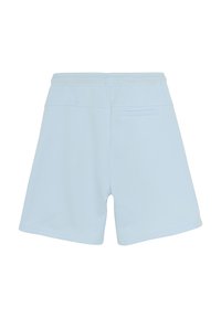 Helle blaue Sweatshorts mit einem elastischen Bund, ausgestattet mit einer einzigen hinteren Tasche und einer glatten, weichen Textur.
