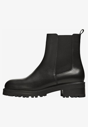 Massimo Dutti, Boots à talons - black