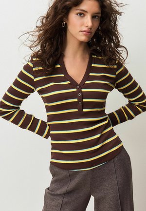 REGULAR FIT - HENLEY LONG SLEEVE  - Pólóing - brown with blue yellow stripe