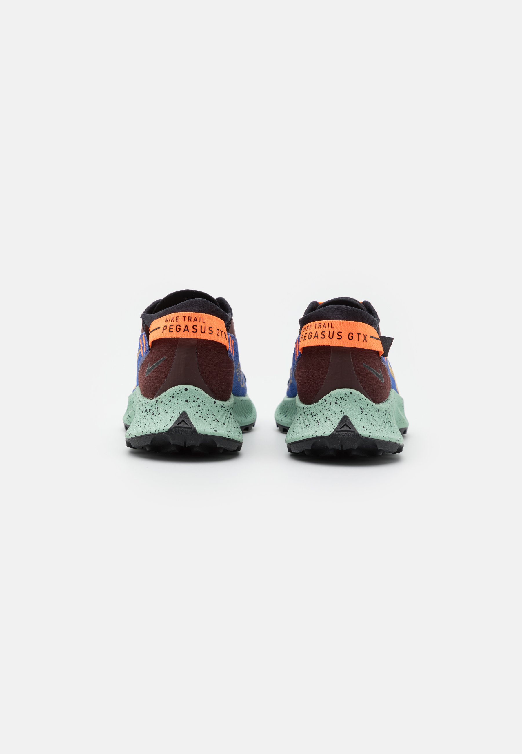 Nike Performance PEGASUS TRAIL 2 GTX - Zapatillas de trail running - mystic  dates/laser orange/astronomy blue/black/total orange/pistachio  frost/burdeos - Zalando.es
