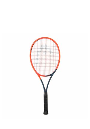 Tennisschläger mit orange-schwarzem Rahmen, schwarzem Griff und synthetischen Saiten mit schwarzem Logo im Saitenbett.