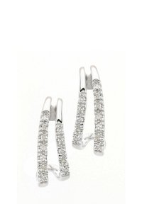 Sølvøreringe med en buet design, der har en række klare, funklende sten langs den ydre kant. Glat, poleret overflade.