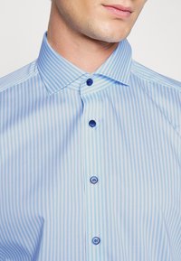 OLYMP Level Five Businesshemd - bleu