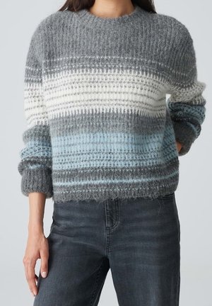 Sweter
