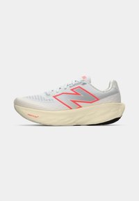 FRESH FOAM X 1080 V14 - Silniční běžecké boty - white
