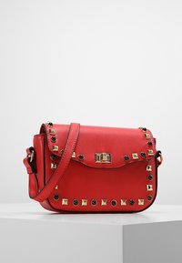 Even&Odd Taška s příčným popruhem - red