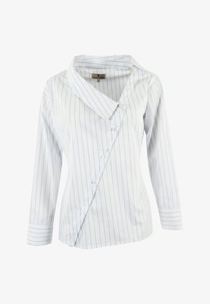 Witte blouse met lange mouwen, dunne blauwe verticale strepen, asymmetrische knoopsluiting en brede kraag.