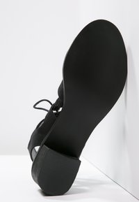 Miss Selfridge Sandały