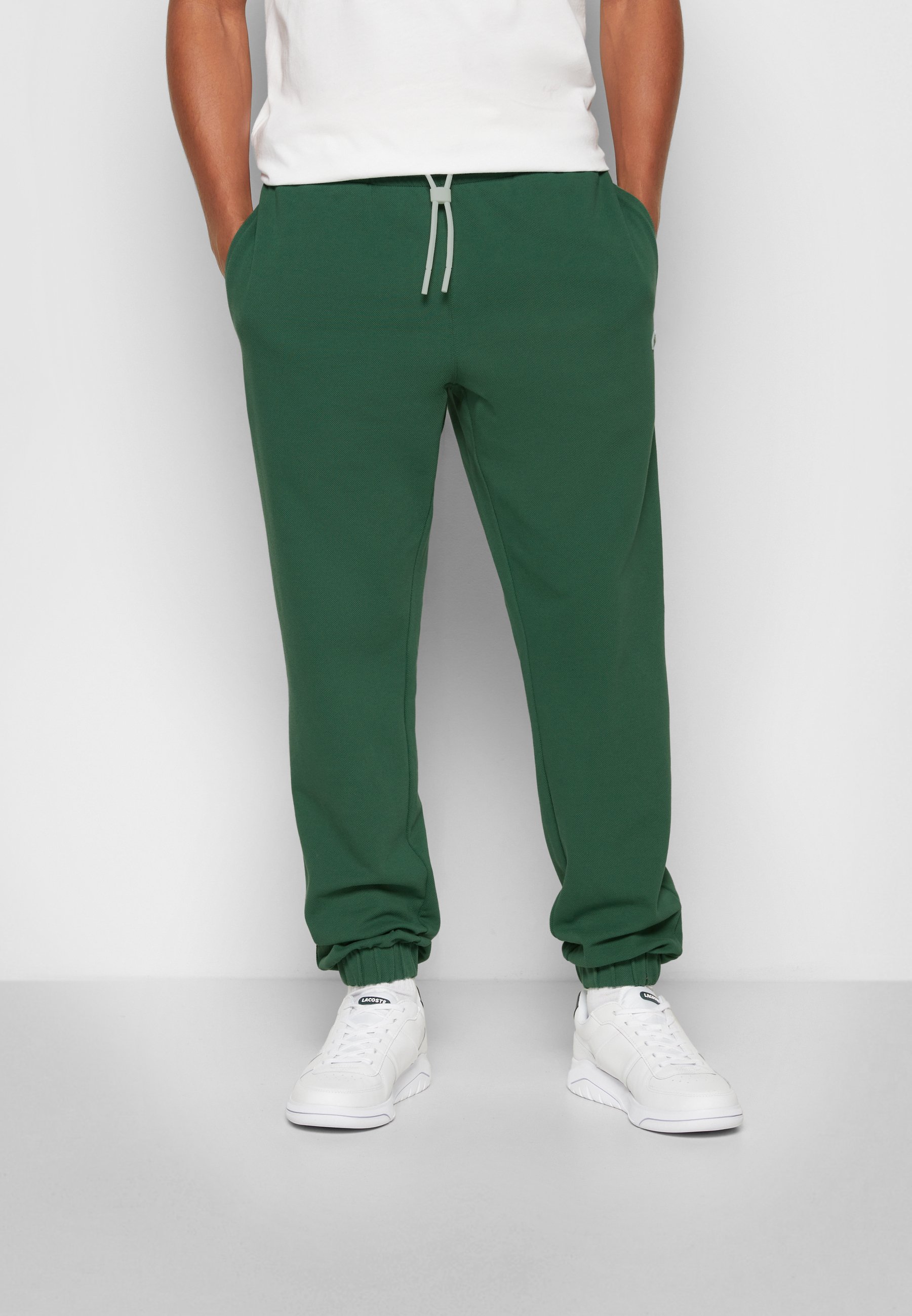 pantalones lacoste