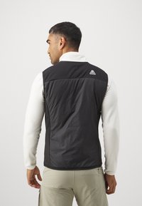 The North Face MOUNTAIN ATHLETICS HYBRID GILET - Γιλέκο - black