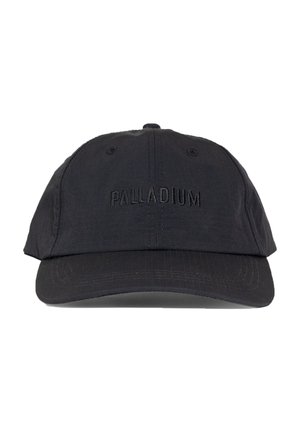 Casquette de baseball noire à six panneaux avec visière incurvée et texte brodé "PALLADIUM" au centre avant.