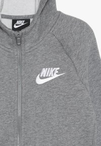 Nike Sportswear G NSW CLUB FLC FZ HOODIE LBR - Sweatjakke - grey