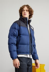 The North Face - RETRO NUPTSE JACKET - Down jacket - summit navy/black Thumbnail Image 1