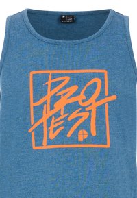 Blauw heathered tanktop met een ronde hals, met een groot oranje grafisch tekstontwerp in een vierkant. Zacht katoenmix materiaal.