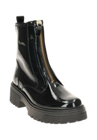 Zwarte lakleren enkelboot met een stevige zwarte zool, zijklep met een gouden rits, en een afgeronde teenvorm.