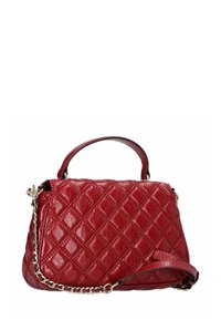 Rote, gesteppten Handtasche aus glänzendem Material mit abnehmbarem Kettenriemen, Diamantmuster und einem oberen Griff. Das Innere ist nicht sichtbar.
