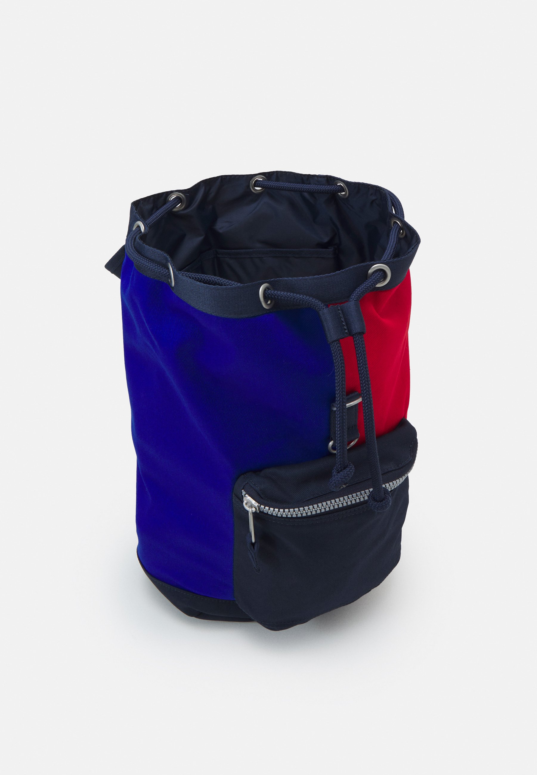Damen HERITAGE FLAP BACKPACK UNISEX - Tagesrucksack Damen HERITAGE FLAP BACKPACK UNISEX - Tagesrucksack