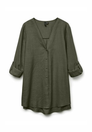 Blouse vert olive en tissu léger, avec un col en V, une fermeture à boutons, des manches retroussables et un ourlet incurvé.