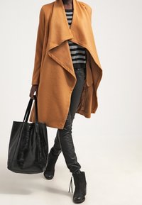 United Colors of Benetton Stickad tröja - black