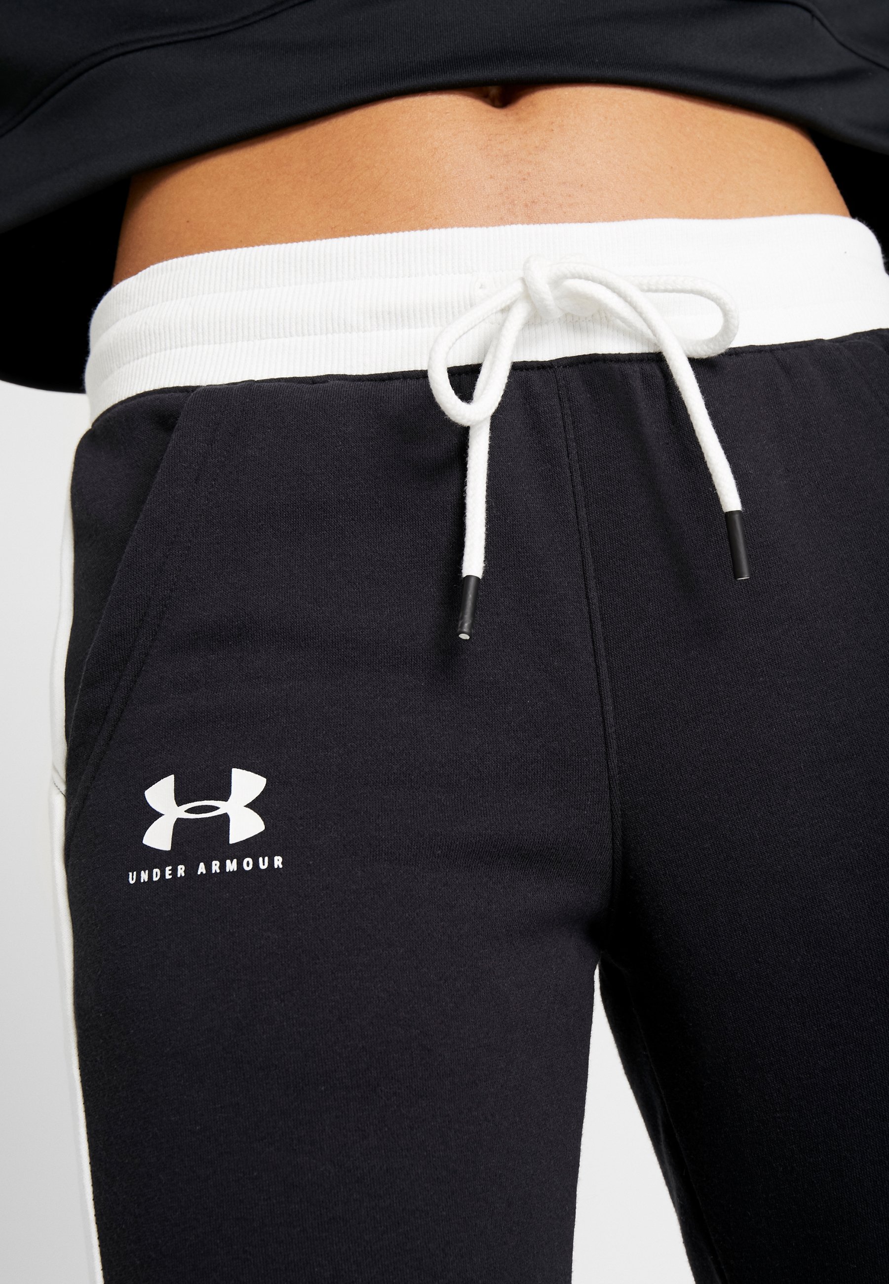 rival graphic novelty pant