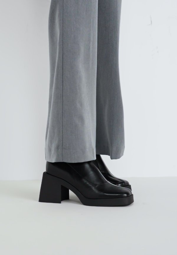 KLOE - Platform boots3