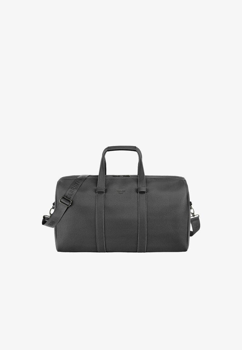 Juodas odinis kelioninis krepšys su dviem rankenomis ir reguliuojamu petnešos dirželiu, ant priekinės dalies matomas „Cerruti 1881“ logotipas.