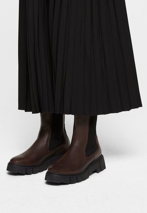 Klassiska stövlar - dk brown/black