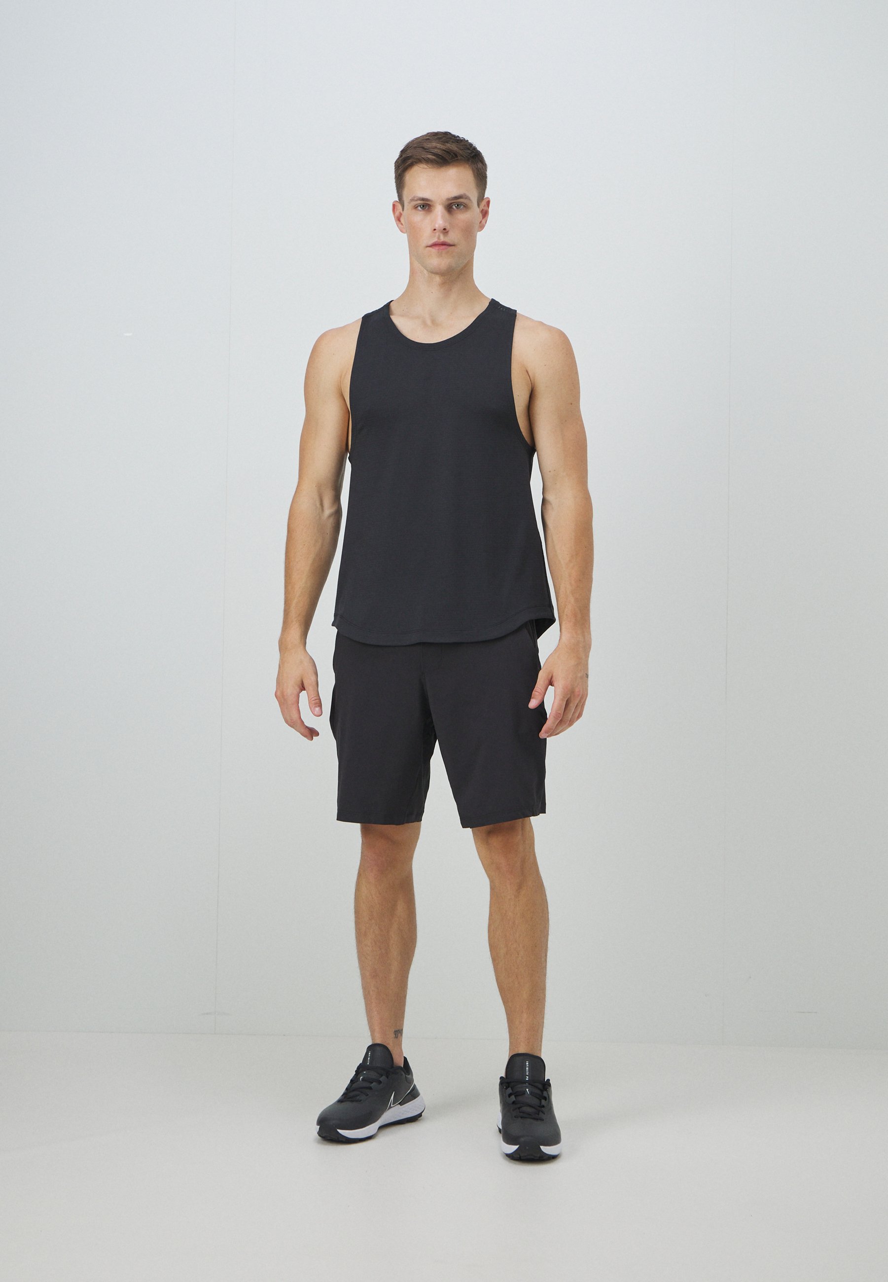 lululemon PACE BREAKER LINED 23CM - Sports shorts - black - Zalando