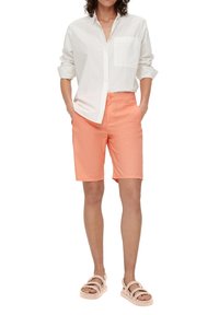 s.Oliver Shorts - orange