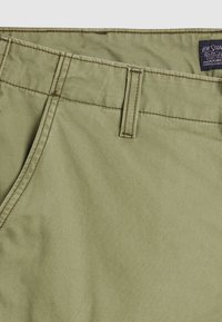 Thumbnail Image 7