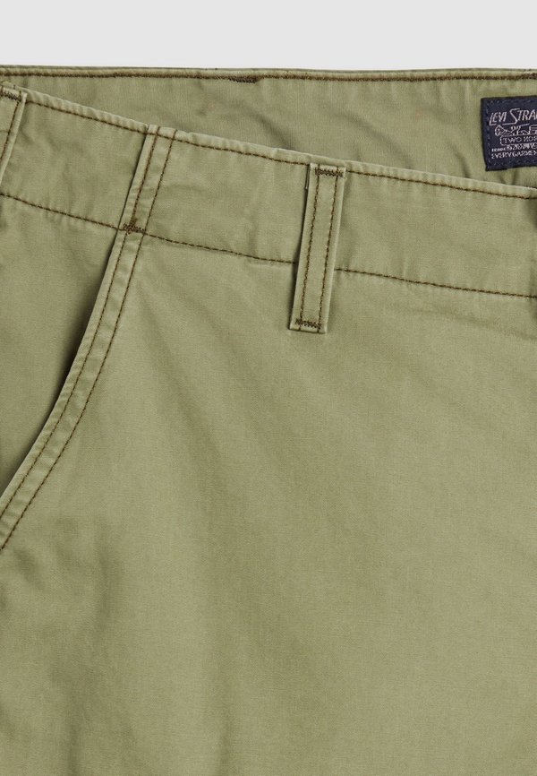 CARRIER CARGO - Shorts - olive night4