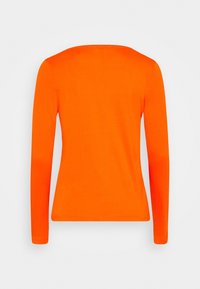 Langærmet top i klar orange, lavet af glat stof. Har en rund halsudskæring og et tætsiddende design med en lige kant.