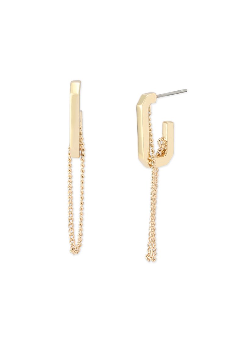 Orecchini color oro con un design geometrico rettangolare e una catena attaccata. Presentano metallo lucido e una chiusura a perno.