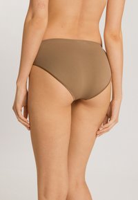 Hanro TOUCH FEELINGS - Slip - walnut