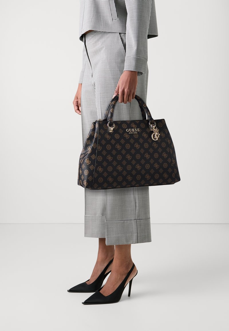Guess EVELUNE GIRLFRIEND SATCHEL - Käekott - mocha