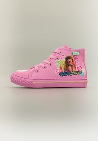 Δεν επιλέχθηκε, pink