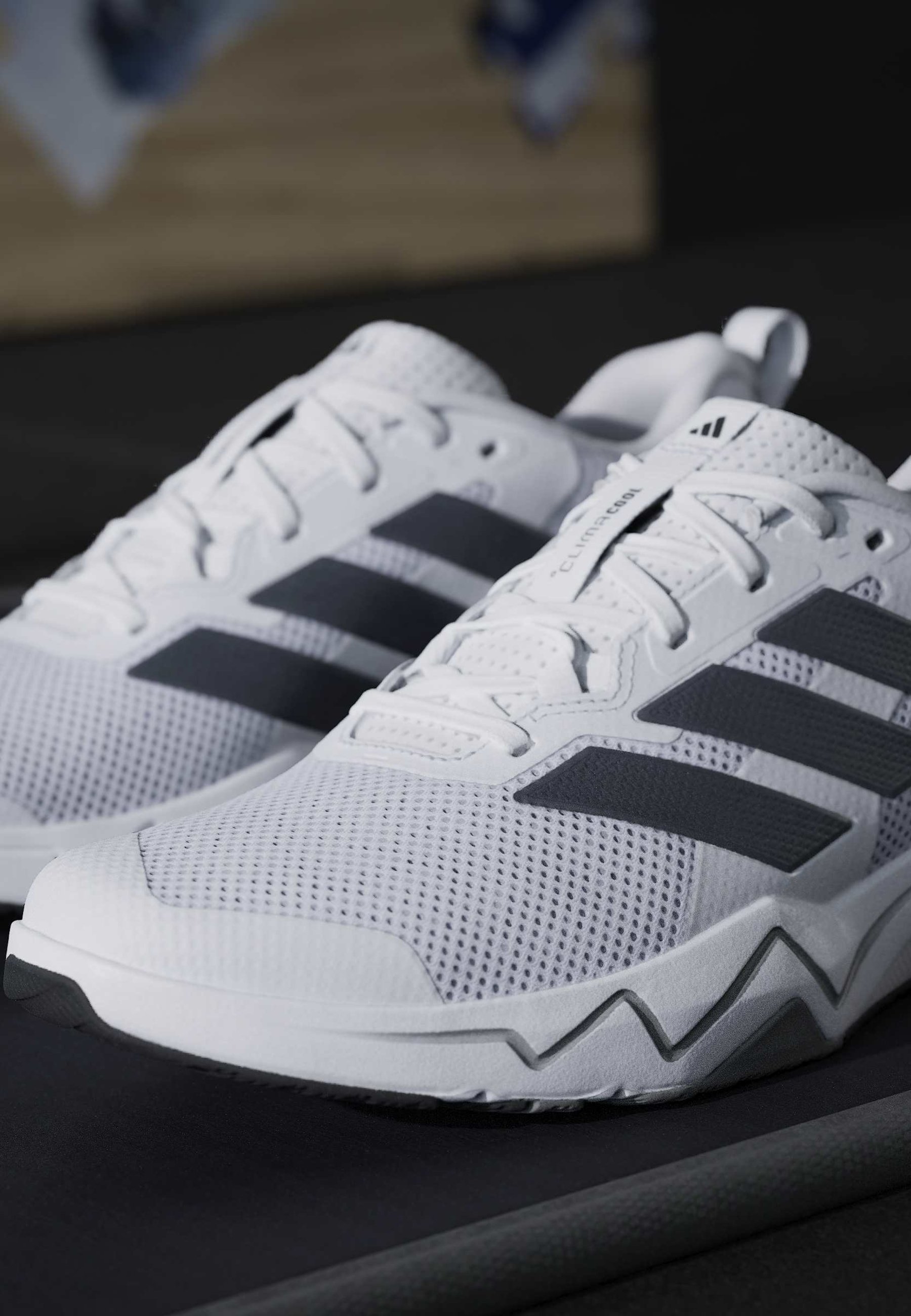 adidas Sportswear ZX 1K BOOST 2.0 UNISEX - Sneakers low - white