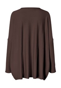 Masai Maglione - coffee bean