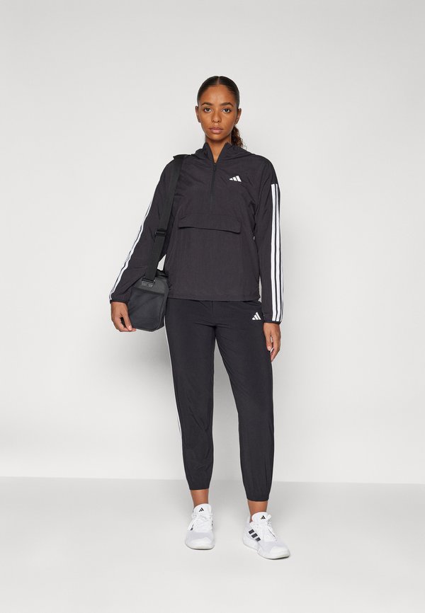 ESSENTIALS STRIPES LIFESTYLE - Windbreaker3